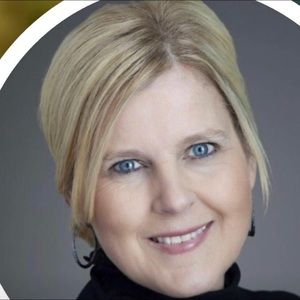 Meet your Posher, Michele